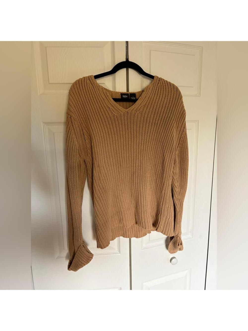 Mossimo Supply Co. Women's V-Neck Sweater in Tan